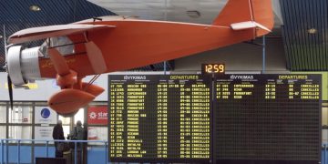 Aeroportet e Vilniusit dhe Kaunasit në Lituani mbyllen për shkak të pranisë së balonave nga Bjellorusia.