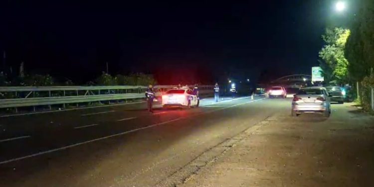 Aksident fatal në autostradën Lezhë-Tiranë, 43-vjeçari (Emri) humb jetën në përplasje me automjetin.