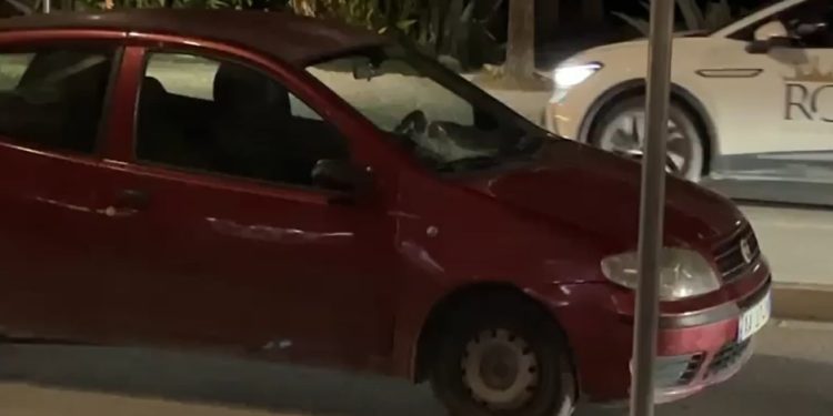 Aksident në Vlorë, veterani 72-vjeçar humb kontrollin e mjetit dhe godet dy të moshuara në trotuar.