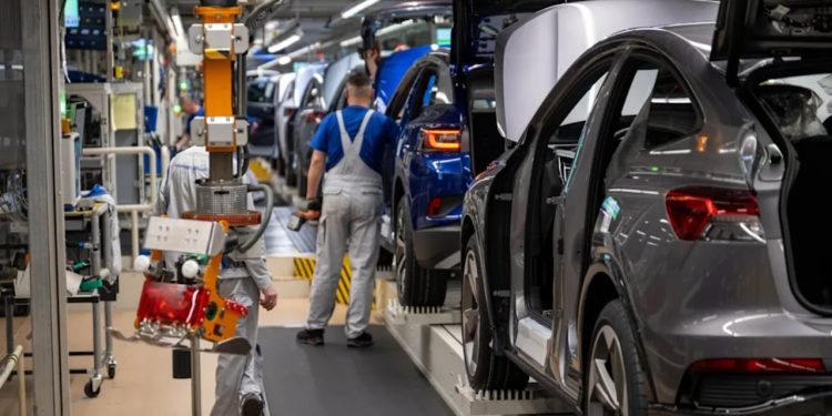 Alarm në industrinë gjermane: Bild raporton për rënien e shpejtë të prodhimit, kollaps në sektorin automobilistik dhe paralajmërime për një dimër të vështirë.