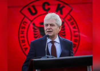 Ali Ahmeti: Akuzat për çlirimtarët janë të paqëndrueshme, dëshmitë nga SHBA dhe Britania vërtetojnë se UÇK luftoi për të kundërshtuar gjenocidin serb dhe veproi në përputhje me ligjin e luftës.