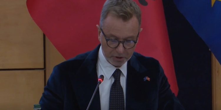 "Anëtarësimi në BE, një qëllim kombëtar i përbashkët", thekson ambasadori Gonzato: Kriteret duhet të përmbushen, ndodhemi në një fazë vendimtare.