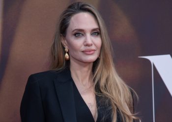 “Angelina Jolie përgatitet të nisë një kapitull të ri, larg SHBA-së”