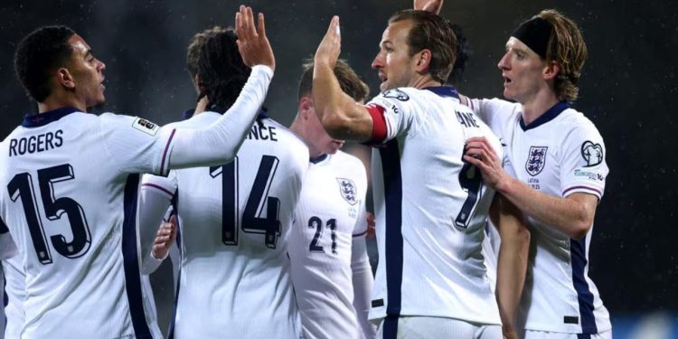 Anglia “pritet” të sigurojë kualifikimin për në Botërorin, ndërsa Hungaria i mohon këtë mundësi Portugalisë. Spanja dhe Italia ngjiten gjithashtu. Serbia ndeshet me vështirësi përballë Andorrës (Rezultatet).