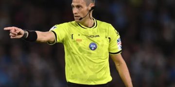 Arbitri Mariani dhe shqetësimi për penalltitë e diskutueshme, vjet për Dumfries, tani për Di Lorenzo.