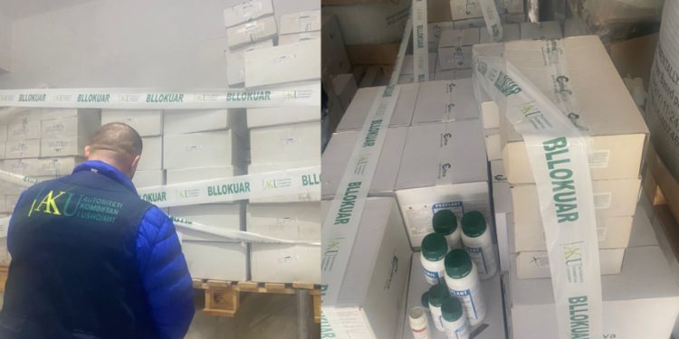 Armani, Diesel, Boss dhe Calvin Klein, të dyshuara si të falsifikuara, pengohen në Portin e Durrësit.