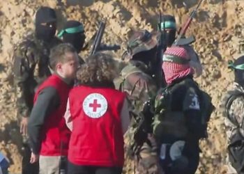 Armëpushimi në Gaza, Hamasi liron dy trupa të tjerë të pengjeve izraelitë.