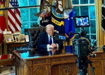 Armëpushimi në Gaza; Trump: Besoj se të gjitha pengjet do të rikthehen në Izrael të hënën.