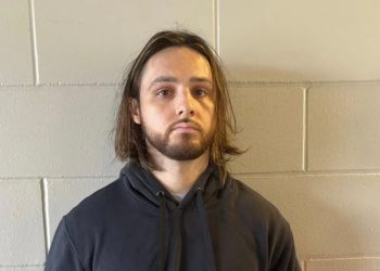 Arrestohet një individ për zjarri shkatërrues në Pacific Palisades, që shkaktoi vdekjen e 12 personave; ja provat që çuan në kapjen e tij.