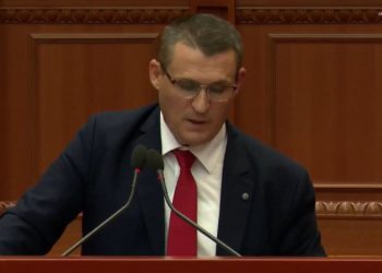 Arsyet pse Berisha duhet të paraqitet në SPAK, ndonëse çështja është në shqyrtim. Dumani: Vetëm Gjykata ka fuqinë për ta ndryshuar këtë situatë.