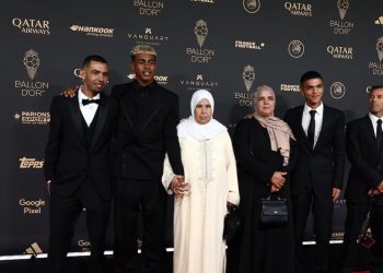 “Avionë privatë dhe akses të veçantë për fotografi”/ Gazetari spanjoll zbulon kërkesat e familjes Yamal ndaj Barcelonës.