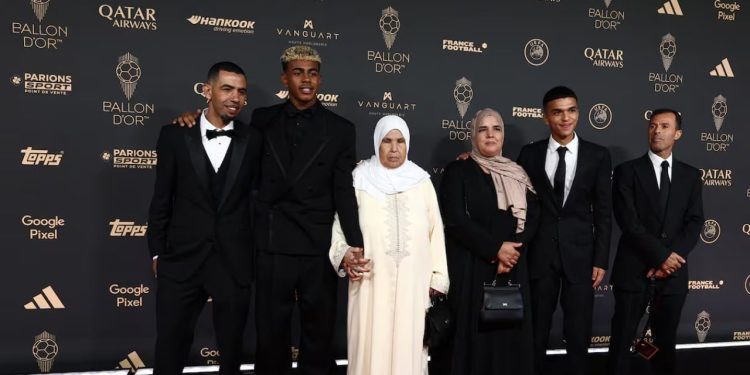 “Avionë privatë dhe akses të veçantë për fotografi”/ Gazetari spanjoll zbulon kërkesat e familjes Yamal ndaj Barcelonës.