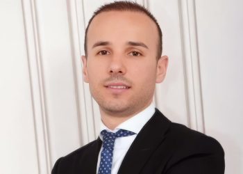 Avokati në Elbasan lirohet, prokurori që bëri kallëzimin tërhiqet pas audio-përgjimit: Nuk është konstatuar vepër penale.