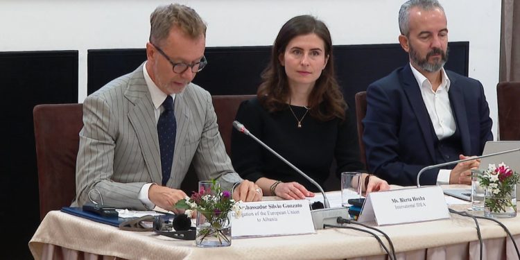 BE si ODIHR për datën 11 maj: Ambasadori Gonzato shpreh mbështetje për procesin gjithëpërfshirës të reformës zgjedhore.