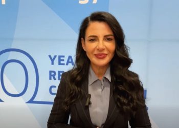 Balluku në takimin e Ministrave të Energjisë: Shqipëria ka arritur të krijojë 10% të kapaciteteve të saj gjeneruese nga burimet diellore.