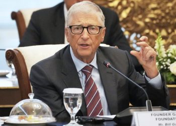 Bill Gates identifikon tre profesione që do të vazhdojnë të ekzistojnë përballë inteligjencës artificiale.