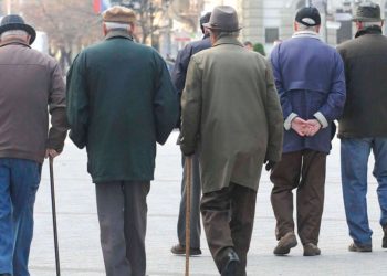 Bonus për pensionistët në fund të vitit/ Buxheti rishikohet për herë të tretë, me fonde shtesë për hekurudhat