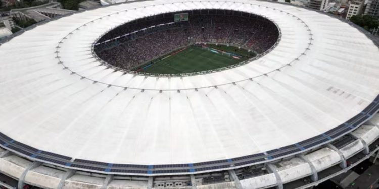 Brazil: Shteti i Rio De Janeiros vendos të shesë stadiumin legjendar 'Maracana' për shkak të problemeve me borxhin.
