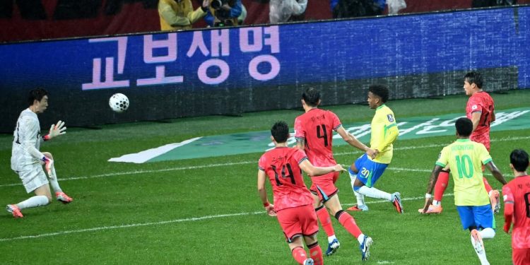 Brazili me pesë yje, talenti i Chelsea dhe sulmuesi i haruar i Realit kontribuojnë në fitoren e thellë të Ancelottit ndaj Koresë së Jugut në miqësore.