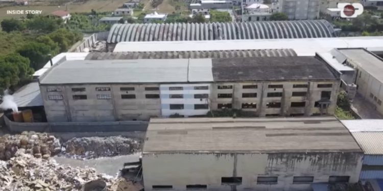 Brenda Ngjarjes: Kontradikta mes degradimit të pronave shtetërore dhe shpenzimeve milionëshe për qira zyrash private.