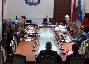 Celibashi paraqet raportin mbi zgjedhjet, PS propozon ndryshimin e ligjit: Partitë shfaqen si kërpudha para procesit zgjedhor.