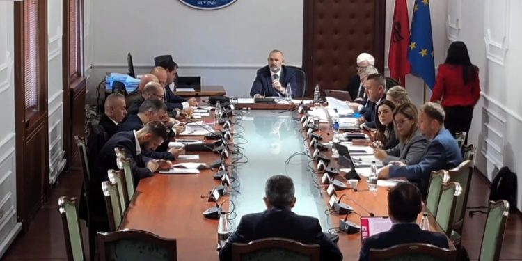 Celibashi paraqet raportin mbi zgjedhjet, PS propozon ndryshimin e ligjit: Partitë shfaqen si kërpudha para procesit zgjedhor.