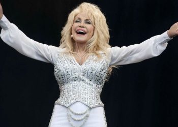 “Çështjet e shëndetit të mija janë të ekzagjeruara”, thotë legjenda e muzikës amerikane, duke refuzuar thashethemet pas deklaratave të motrës së saj: A dukem e sëmurë?