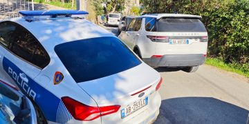 DURRËS/ Një 25-vjeçar ndëshkon me vdekje babain e tij në një rast krimi familjar