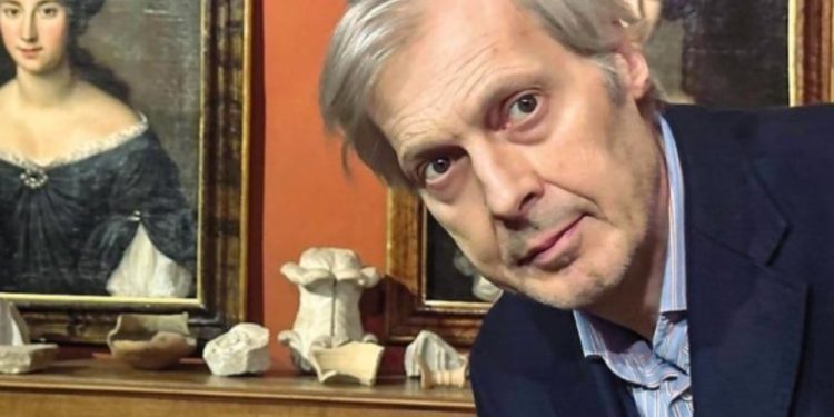 Depresioni dhe anoreksia pas largimit nga qeveria: Rrëfimi i Vittorio Sgarbi, ku tregon se si Sabrina e shpëtoi, ndërsa vajza tjetër kishte qëllime për pikturat e mia.