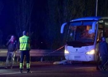 Dëshmitarët e incidentit të dhunshëm pas ndeshjes së basketbollit: E goditën me bllok betoni… pësoi dëmtime fatale.