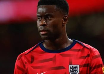 Dështoi transferimi te Liverpool-i në minutat e fundit të merkatos, lojtari i titulluar i Anglisë zyrtarizon ndarjen nga klubi i tij.