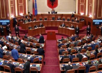 “Dialogu mes teje dhe Ballës ka përfunduar! Strazimiri i kujton Peleshit: Kujdesi i nevojshëm, Niko…”