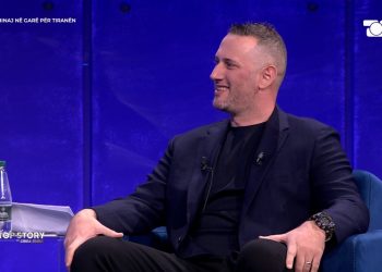 Dikur pranë socialistëve, tani kandidat i opozitës: Florjan Binaj shpjegon misterin e fotos me Ramën dhe Veliajn.