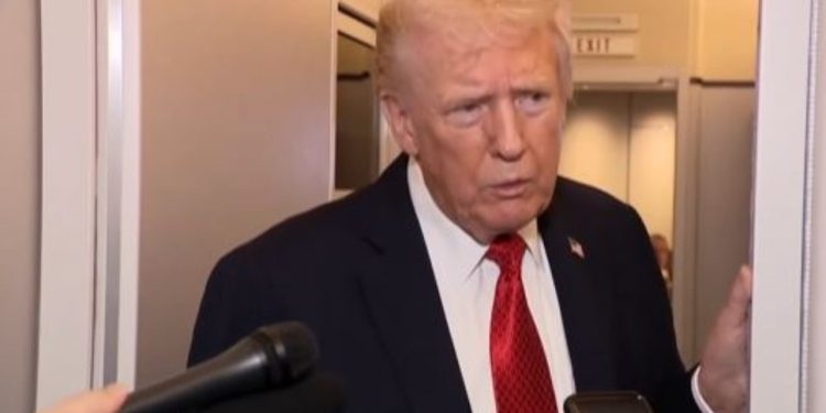 “Dividimi i Donbasit do të çojë në përfundimin e konfliktit”/ Trump ushtroi presion mbi Zelenskyt, presidenti ukrainas: Asnjë kompensim për terroristët.