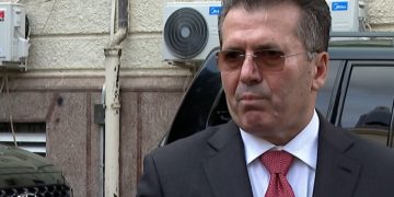 Dosja “Gërdeci”: “Dorëhiqe nga mandati dhe përbalu ligjin”, konflikti në seancën gjyqësore, Mediut familjes-Durda: E kam bërë njëherë