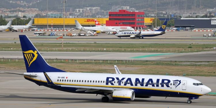 Drejtori i “Ryanair” shpreh shqetësim për dronët rusë mbi aeroportet: “Nuk kam besim te liderët evropianë që pinë çaj dhe hanë biskota.”