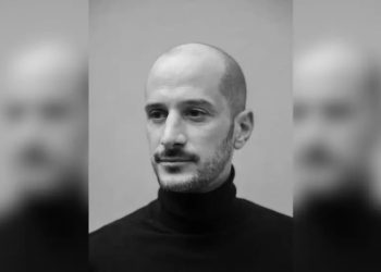 Dronët sulmojnë Ukrainën, një gazetari francez i jepet fund jetës.