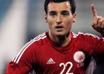 Ekskluzive: Bogdani flet për sulmin ndaj Italisë, legjenda kuqezi tregon të vërtetën mbi djalin e tij.