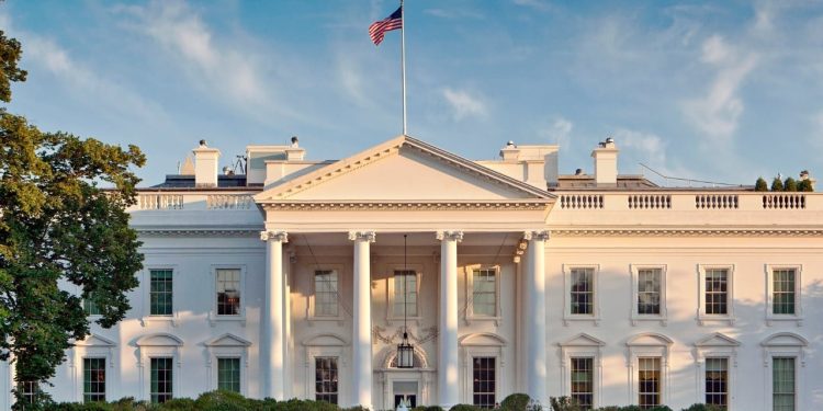 Ekskluzive: Rama ndan batuta me Macron dhe Aliyev lidhur me Trump, Shtëpia e Bardhë përgjigjet për Top News