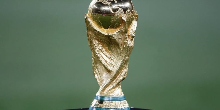 Ekspertët këshillojnë tifozët evropianë: Verifikoni dokumentet e udhëtimit, aktivitetet në rrjetet sociale dhe historinë penale përpara se të udhëtoni në SHBA për Kupën e Botës 2026.