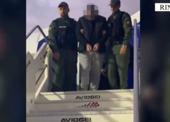 Ekstradohet nga Greqia shqiptari 39-vjeçar, i dënuar me 19 vite burg për vjedhje me armë.