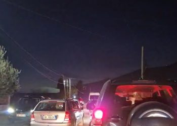 Elbasani ndalet çdo të diel, 6 kilometra për dy orë, torturë për shoferët