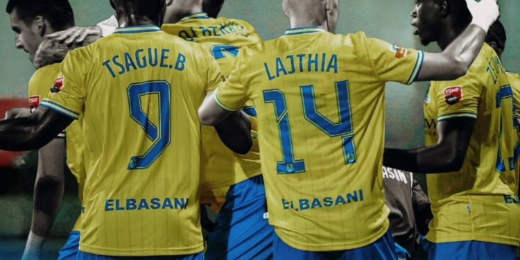 Elbasani triumfon në një përballje të ashpër me Bylisin, duke shënuar gola dhe shpërndarë shumë kartonë.