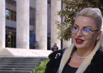 Eva Golemi kthehet në skenë pas incidentit të rënies gjatë interpretimit të “La Traviata”: Sopranoja thotë se është më e fortë se kurrë.