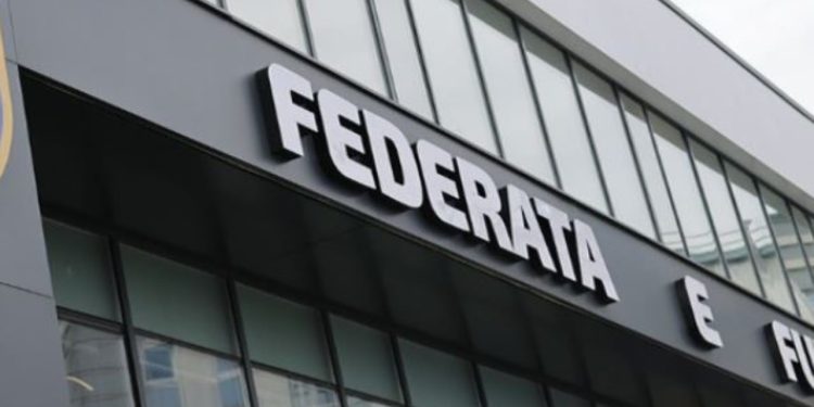 Federata e Kosovës reagon ndaj provokimeve të serbëve në stadium: Kërkohet ndëshkim i fortë.