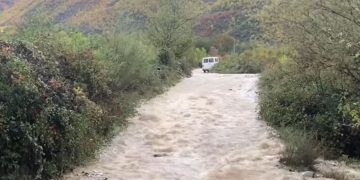 Fierza fillon të mbushet, qyteti i vjetër zhytet sërish nën ujë.