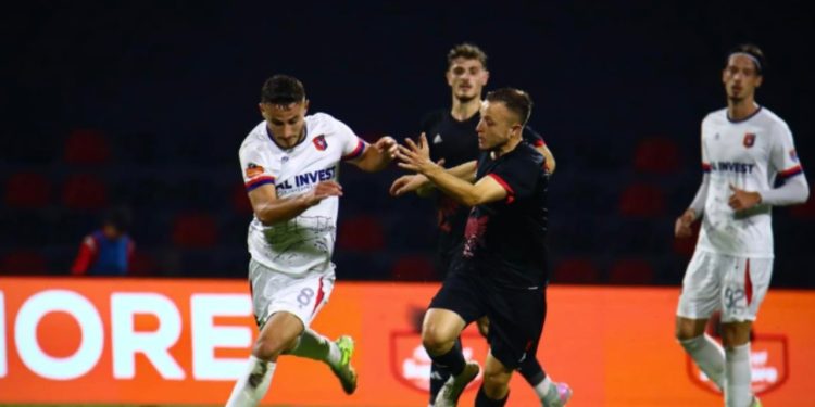 Flamurtari siguron fitoren e parë të sezonit përballë Vllaznisë, duke zënë vendin e fundit në tabelë.