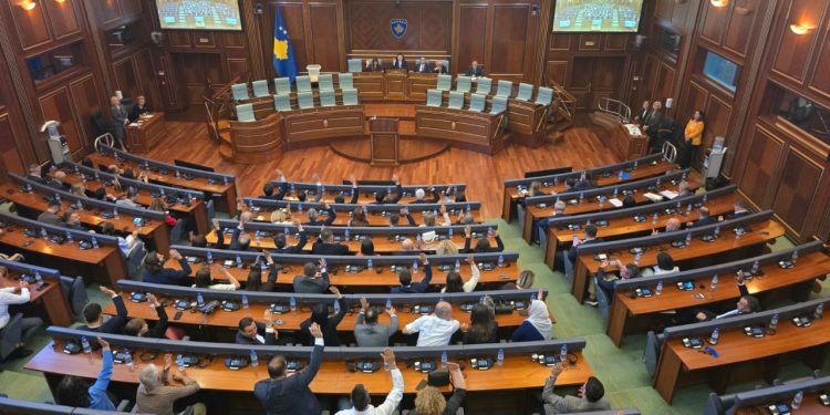 Formimi i Kuvendit të Kosovës, Lista Serbe paraqet emrat për pozitat e nënkryetarëve.