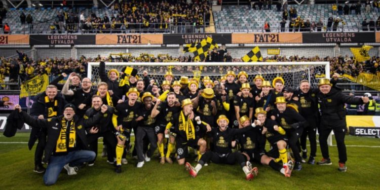 Fshati i veçantë me 1500 peshkatarë që themeloi skuadrën fituese të kampionatit në Suedi