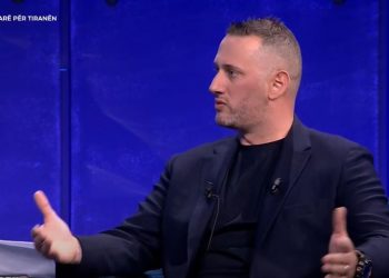 Gara për Tiranën: Florjan Binaj i bën “ftesë” kundërkandidates së tij nga kampi rozë, Ogerta Manastirliu: “Unë jam i gatshëm që…”